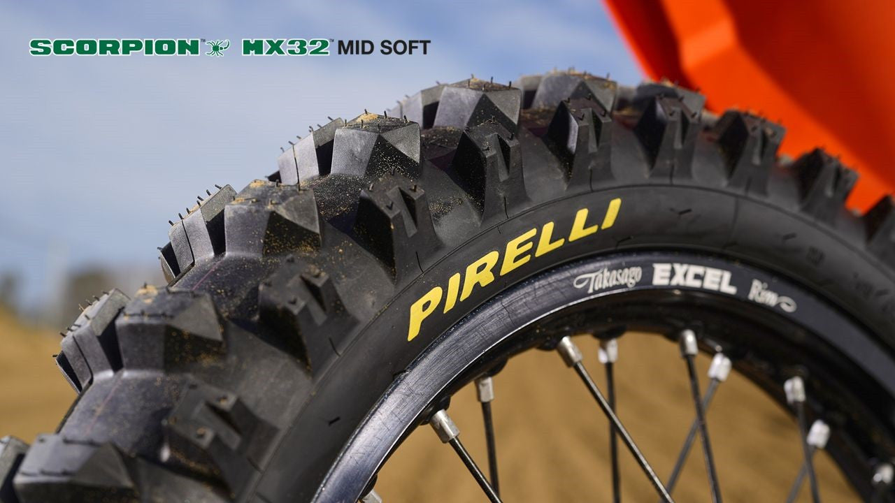 NEW Pirelli MX32 Mid Soft